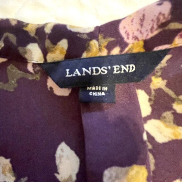 Lands' End Size18 Maroon with a Floral Pattern & Short Sleeves - Picture 2 of 4